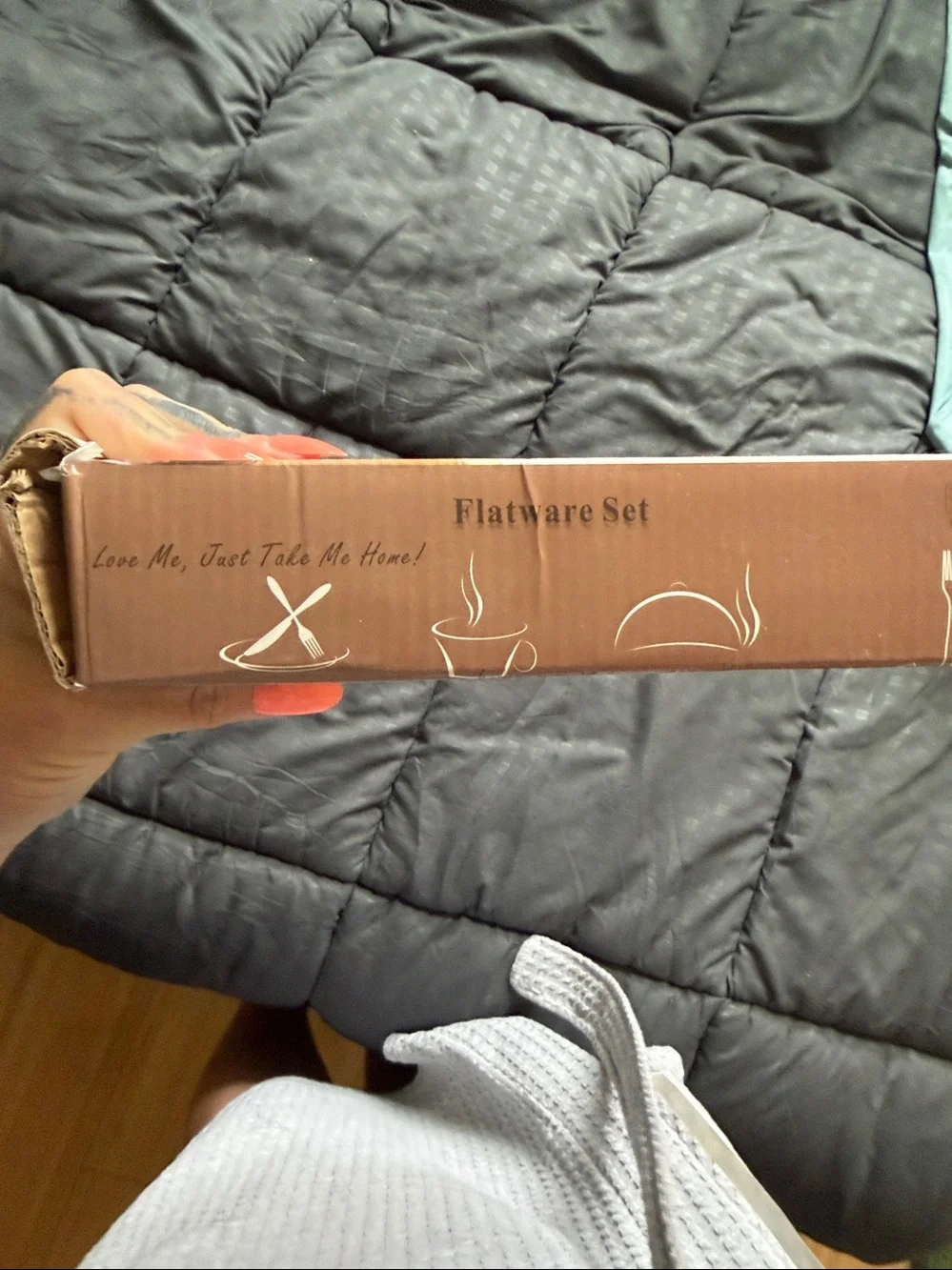 Source Unknown set flatware